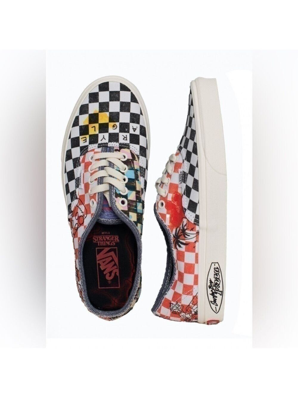 NWT & Box Vans X Stranger Things Authentic Multi/Marshmallow 5 Men 6.5 Women